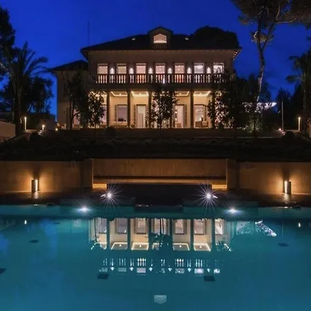 ヴィラ Castellana 4 Bedroms With Pool *